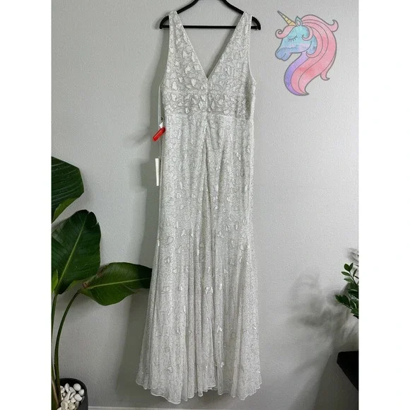 Mac Duggal 10814 HAND EMBELLISHED SLEEVELESS BEADED GOWN DRESS Size 12 MSRP $298 - Picture 9 of 11